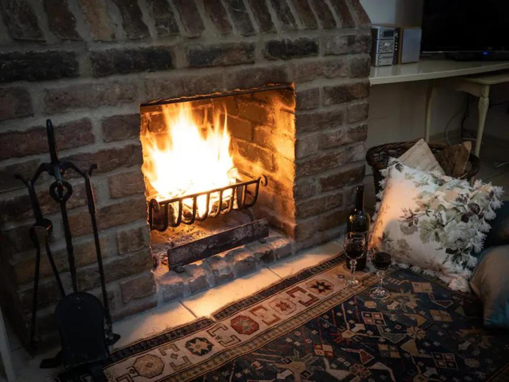 Pass The Keys Wilf'S Barn, Wedmore A Romantic Cottage For Two מראה חיצוני תמונה